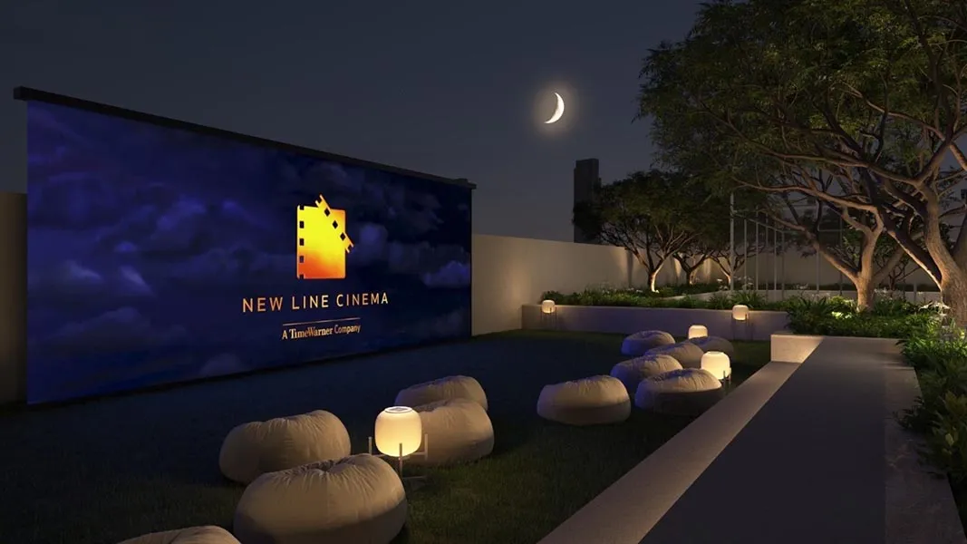 Night pool ambiance